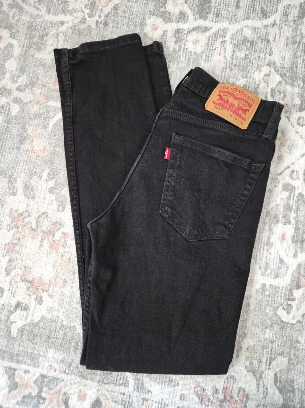 Levi's 511 Slim Fit Men's Jeans in Black - W32 L32